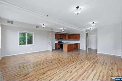15 Wallington Avenue, Wallington, NJ 07057 - Photo 26