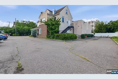 15 Wallington Avenue, Wallington, NJ 07057 - Photo 6