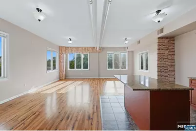 15 Wallington Avenue, Wallington, NJ 07057 - Photo 24