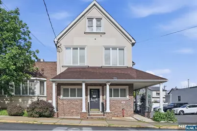 15 Wallington Avenue, Wallington, NJ 07057 - Photo 2