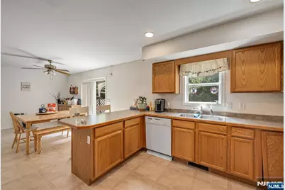 68 Greenwood Avenue, Wanaque, NJ 07420 - Photo 14