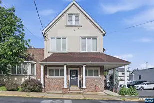 15 Wallington Ave, Wallington, NJ 07057 - Photo 2