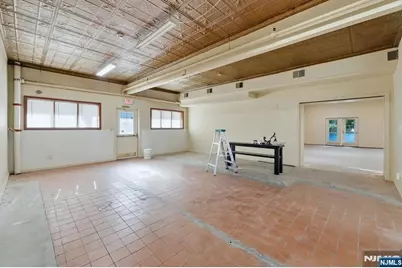 15 Wallington Avenue, Wallington, NJ 07057 - Photo 12