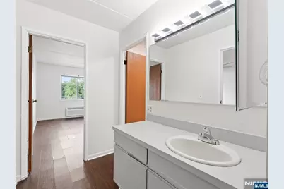 5 Linden Street 6I #6i, Hackensack, NJ 07601 - Photo 18