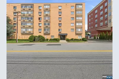 5 Linden Street 6I #6i, Hackensack, NJ 07601 - Photo 2