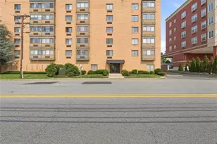 5 Linden Street 6I, Hackensack, NJ 07601 - Photo 2