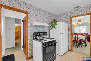 241 Hickory St, Kearny, NJ 07032 - Photo 10
