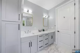 34 Du Bois Ave, Alpine, NJ 07620 - Photo 20