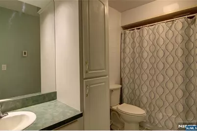 464 Liberty Street 212 #212, Little Ferry, NJ 07643 - Photo 6