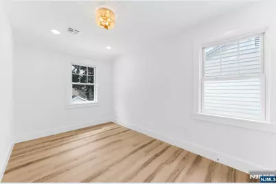 21 Morris Road, Clifton, NJ 07012 - Photo 20
