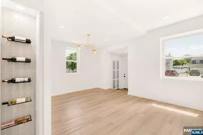 69 Chestnut Street, Lodi, NJ 07644 - Photo 2