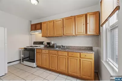 6605 Durham Avenue 2 #2, North Bergen, NJ 07047 - Photo 12