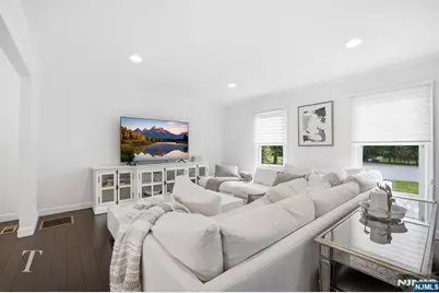 29 Sunrise Lane, Upper Saddle River, NJ 07458 - Photo 8