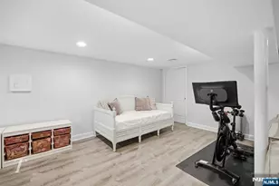 29 Sunrise Ln, Upper Saddle River, NJ 07458 - Photo 44