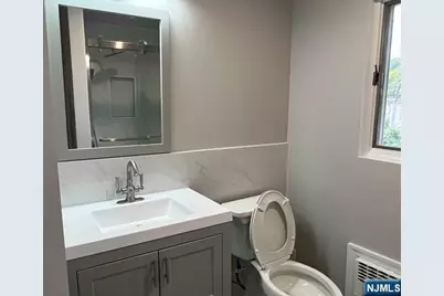 259 Westview Avenue, Fort Lee, NJ 07024 - Photo 6