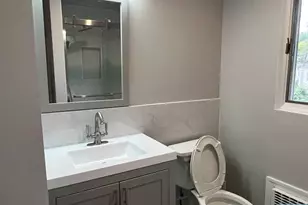 259 Westview Ave, Fort Lee, NJ 07024 - Photo 6