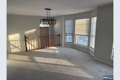 678 Plum Terrace, Mahwah, NJ 07430 - Photo 4