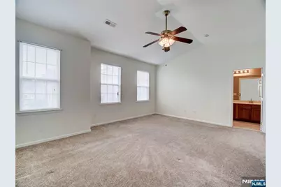 1112 Hamilton Street, Belleville, NJ 07109 - Photo 12