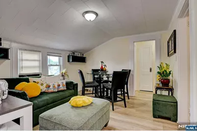 275 Greylock Parkway, Belleville, NJ 07109 - Photo 30