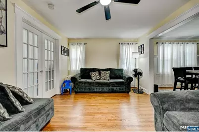 275 Greylock Parkway, Belleville, NJ 07109 - Photo 6