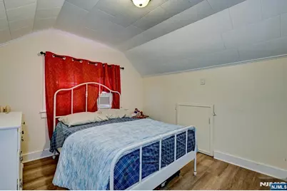 275 Greylock Parkway, Belleville, NJ 07109 - Photo 28