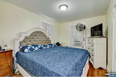 275 Greylock Parkway, Belleville, NJ 07109 - Photo 14