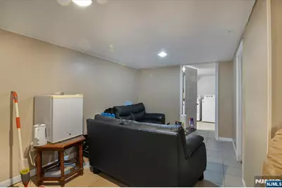 22 Tuttle Street, Wallington, NJ 07057 - Photo 16