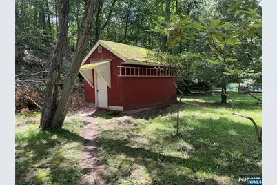 84 Grove Street, Oakland, NJ 07436 - Photo 6