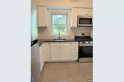 150 Jane Street, Englewood, NJ 07631 - Photo 4