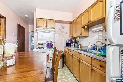 193 Dukes Street, Kearny, NJ 07032 - Photo 6