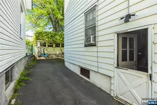193 Dukes St, Kearny, NJ 07032 - Photo 32