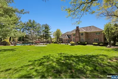 47 Cortland Trail, Mahwah, NJ 07430 - Photo 32