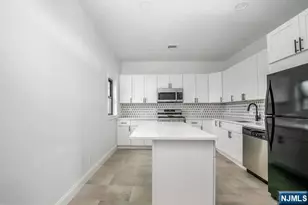 59 Liberty St, Little Ferry, NJ 07643 - Photo 2