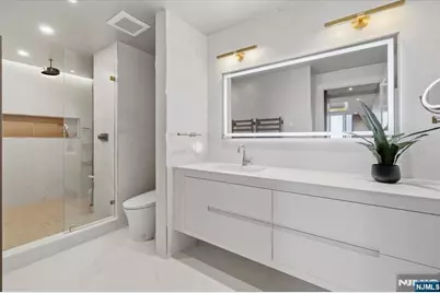 100 Carlyle Drive Vg6 #VG6, Cliffside Park, NJ 07010 - Photo 36