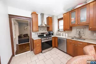 17 Carnation St, Bergenfield, NJ 07621 - Photo 22