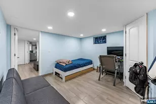 789 Harvard Pl, Cliffside Park, NJ 07010 - Photo 26