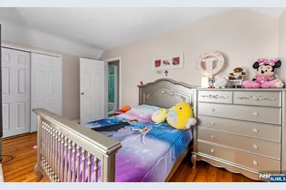 789 Harvard Place, Cliffside Park, NJ 07010 - Photo 22