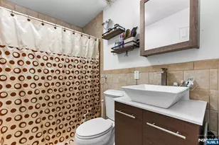 789 Harvard Pl, Cliffside Park, NJ 07010 - Photo 14