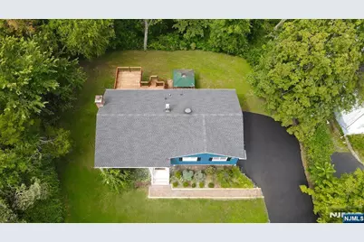 28 Forest Place, Montville Township, NJ 07082 - Photo 2