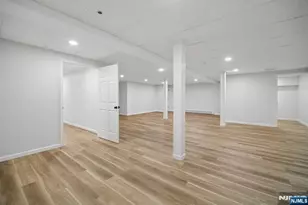 1415 York St, Mahwah, NJ 07430 - Photo 22