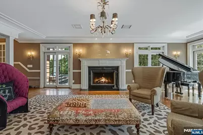 294 Oakwood Road, Englewood, NJ 07631 - Photo 22