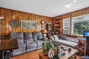 147 Phelps Ave, Englewood, NJ 07631 - Photo 10