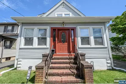 716 4th Street, Lyndhurst Township, NJ 07071 - Photo 2