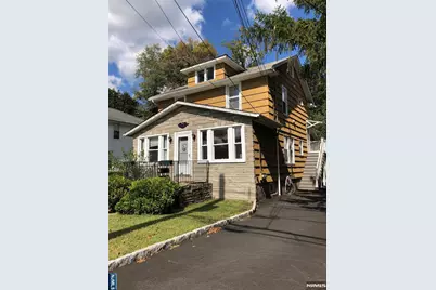 45 Diamond Bridge Avenue 2 #2, Hawthorne, NJ 07506 - Photo 1