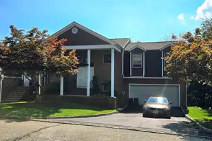 8 Beacon Hill 8, Pompton Lakes, NJ 07442 - Photo 1