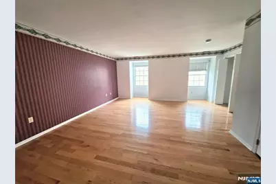 8 Beacon Hill 8 #8, Pompton Lakes, NJ 07442 - Photo 14