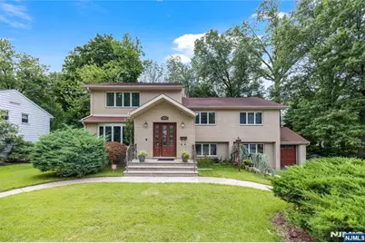 39-03 Garvey Place, Fair Lawn, NJ 07410 - Photo 2