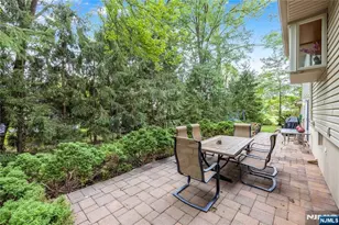 39-03 Garvey Pl, Fair Lawn, NJ 07410 - Photo 32