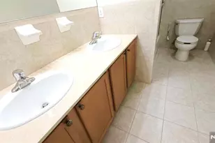 461 Bb Lawn Ave B, Palisades Park, NJ 07650 - Photo 12