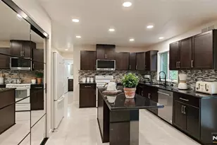 281 Kinnelon Rd, Kinnelon, NJ 07405 - Photo 16